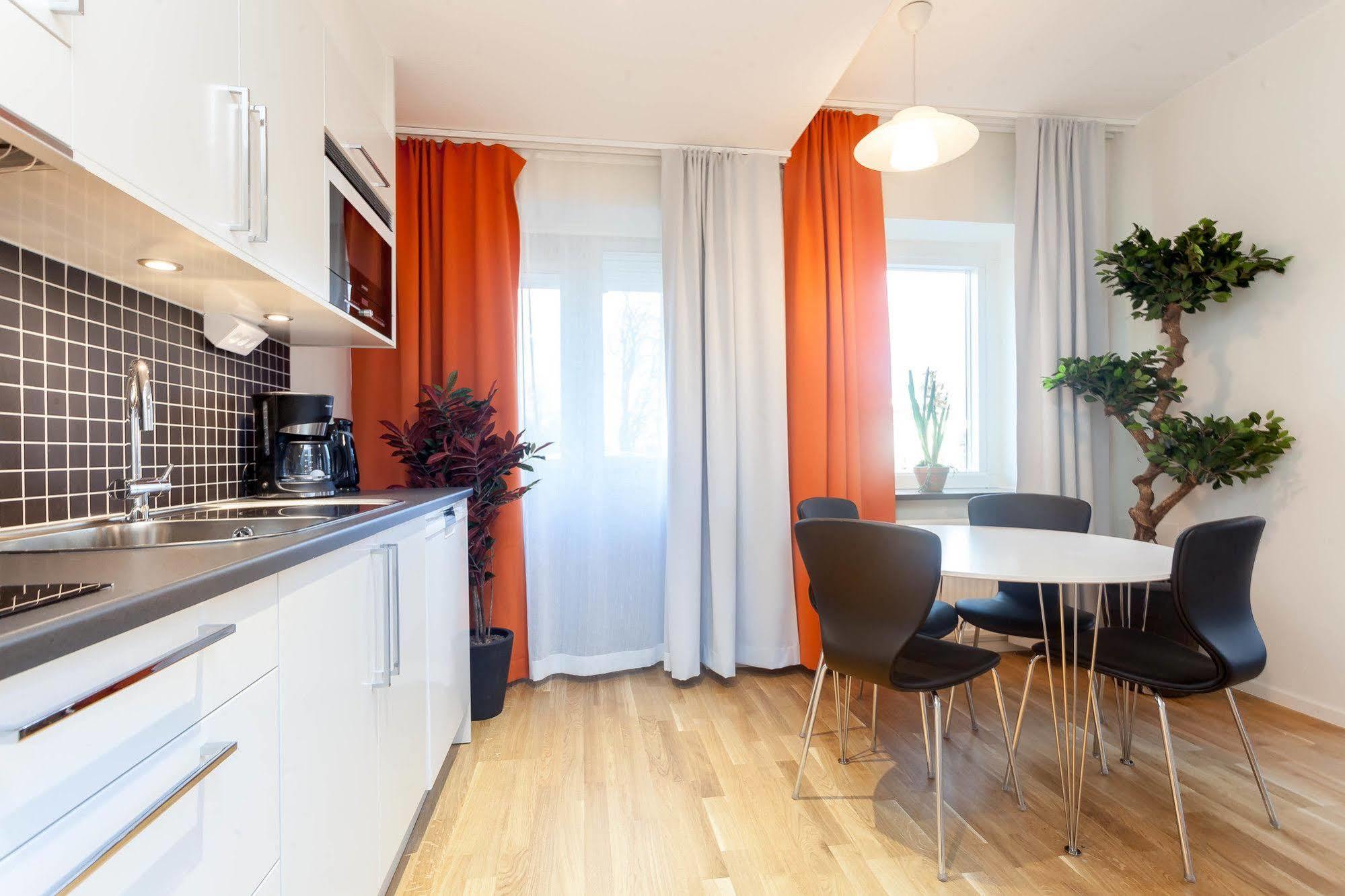 Apartdirect Solna Luaran gambar