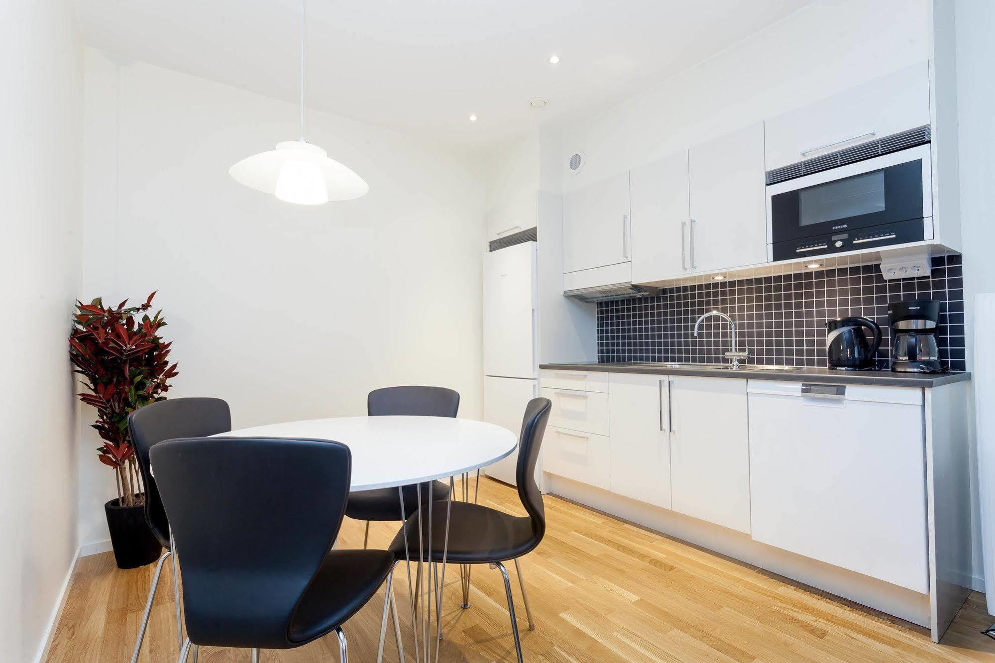 Apartdirect Solna Luaran gambar