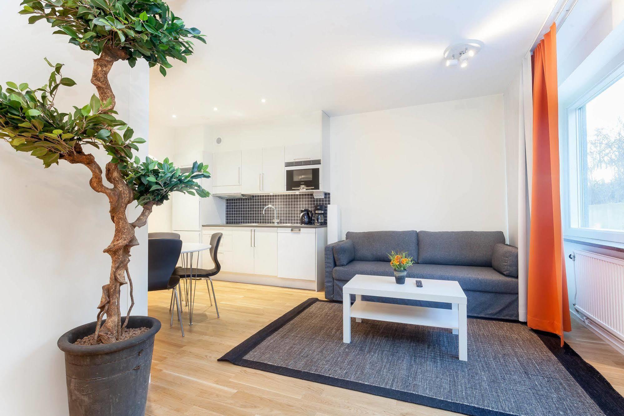Apartdirect Solna Luaran gambar